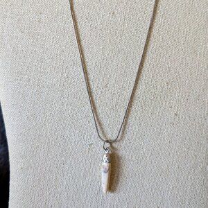 SILVER TONE 8" DAINTY ROPE CHAIN HAS WRAPPED BONE #32